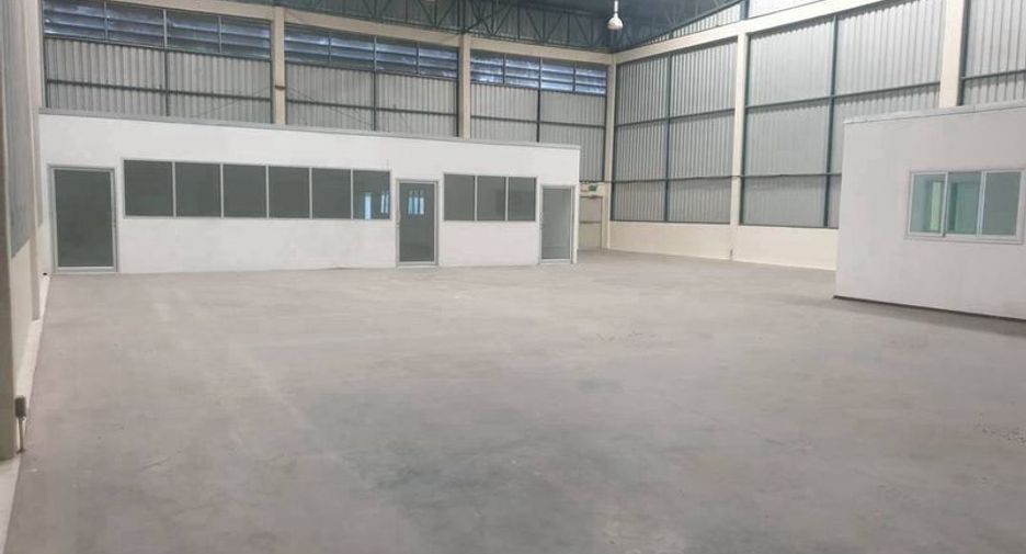 For rent warehouse in Si Racha, Chonburi