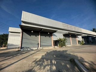 For rent warehouse in Si Racha, Chonburi