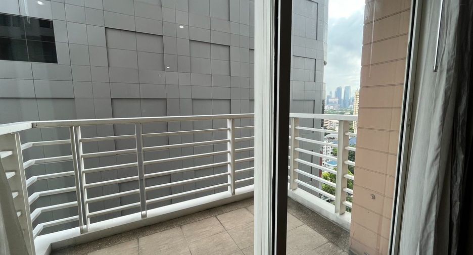 Condo en alquiler de 2 habitaciones en Khlong Toei, Bangkok