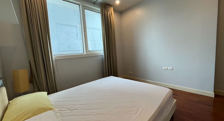 Condo en alquiler de 2 habitaciones en Khlong Toei, Bangkok