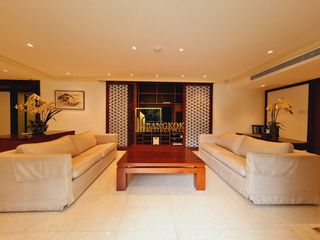Condo en alquiler de 3 habitaciones en Pathum Wan, Bangkok