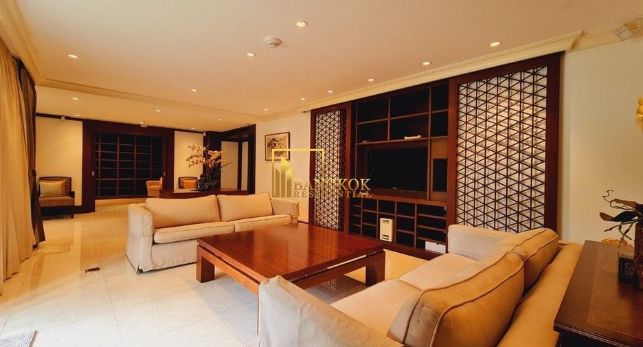 Wohnung zur Miete mit 3 Zimmer in Pathum Wan, Bangkok