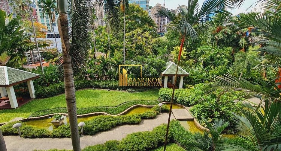 Wohnung zur Miete mit 3 Zimmer in Pathum Wan, Bangkok