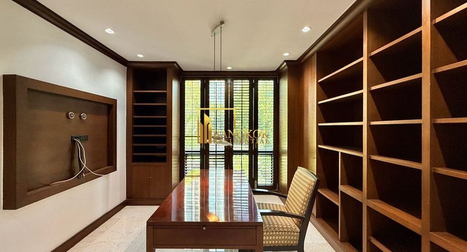 Condo en alquiler de 3 habitaciones en Pathum Wan, Bangkok