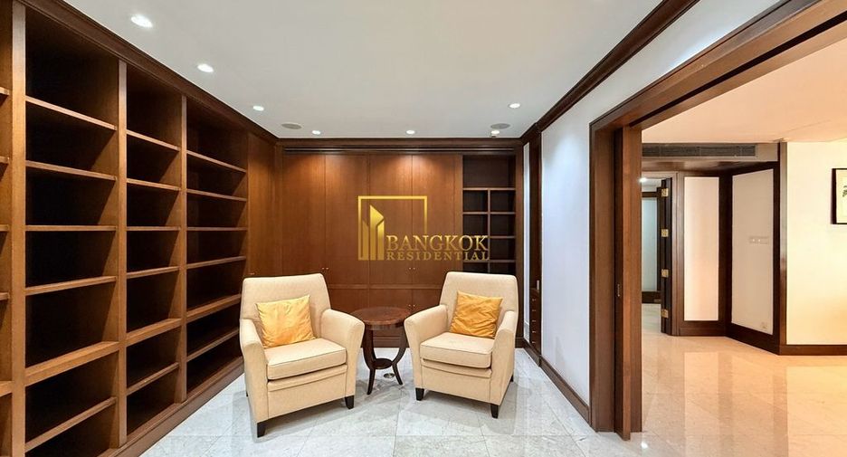 Condo en alquiler de 3 habitaciones en Pathum Wan, Bangkok
