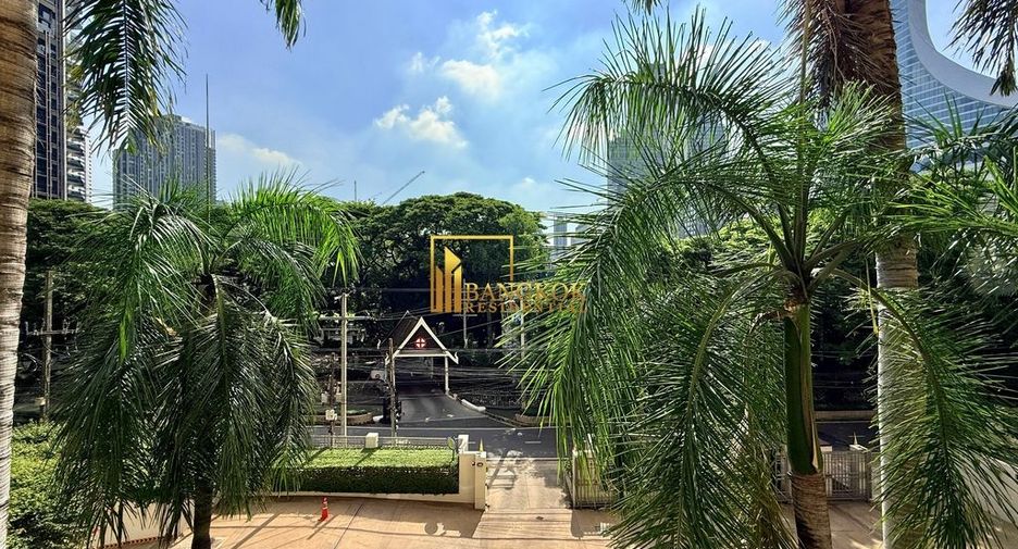 Condo en alquiler de 3 habitaciones en Pathum Wan, Bangkok