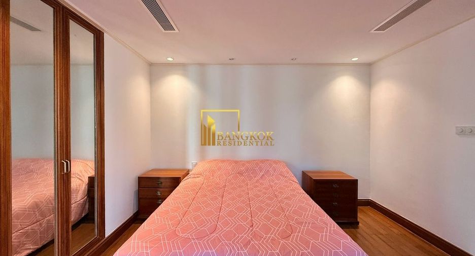 Condo en alquiler de 3 habitaciones en Pathum Wan, Bangkok