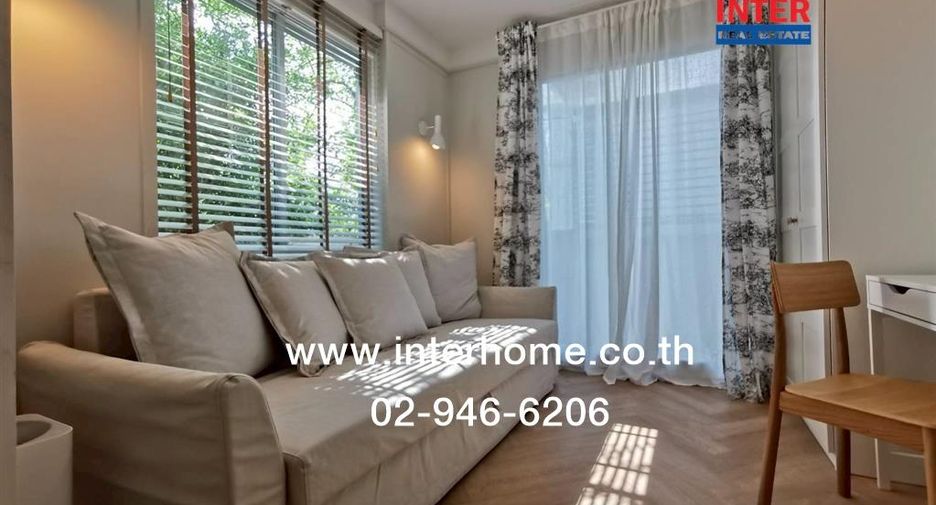 For sale 4 bedrooms house in Khan Na Yao, Bangkok