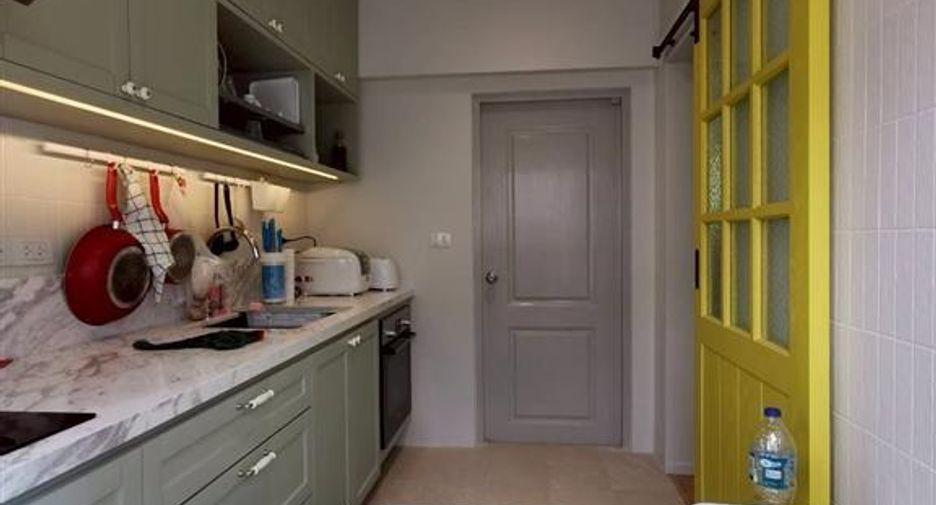 For sale 4 bedrooms house in Khan Na Yao, Bangkok