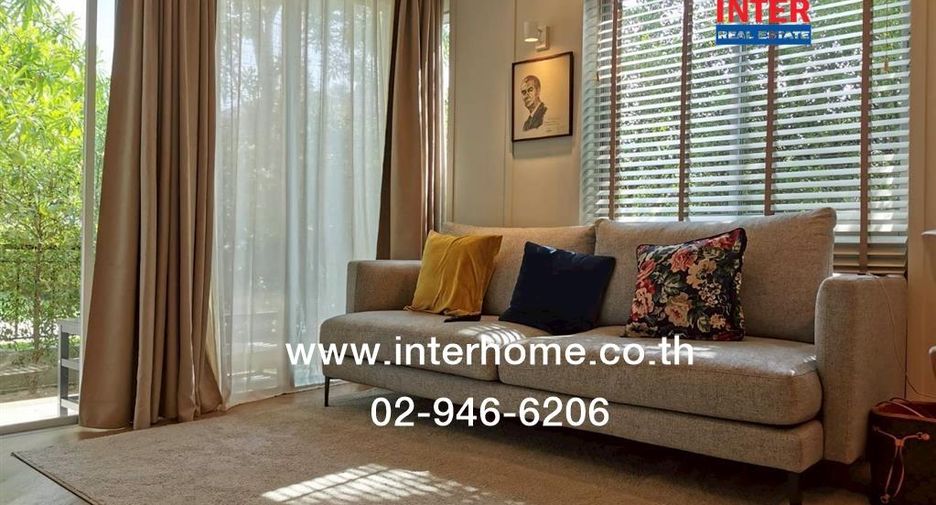 For sale 4 bedrooms house in Khan Na Yao, Bangkok