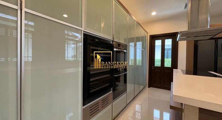Villa zur Miete mit 4 Zimmer in Yan Nawa, Bangkok