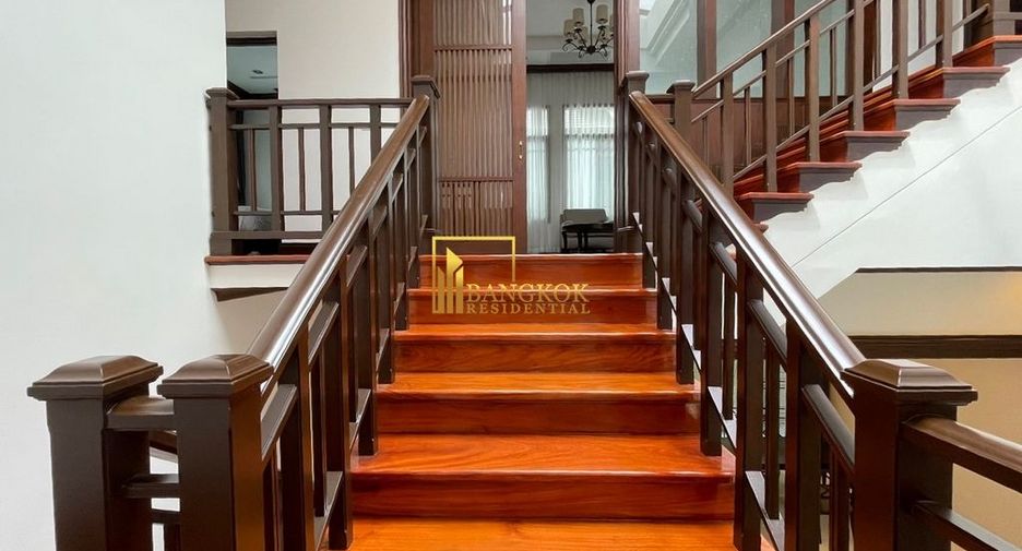 Villa zur Miete mit 4 Zimmer in Yan Nawa, Bangkok