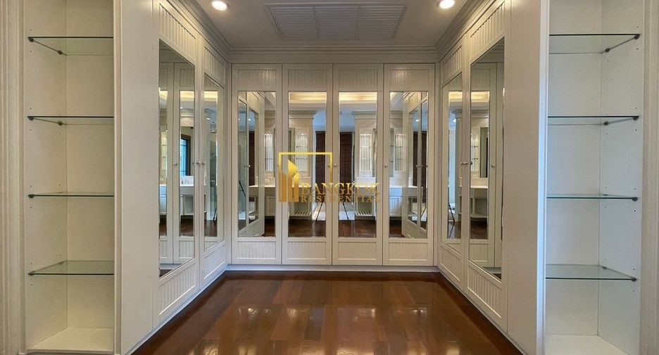 Villa zur Miete mit 4 Zimmer in Yan Nawa, Bangkok