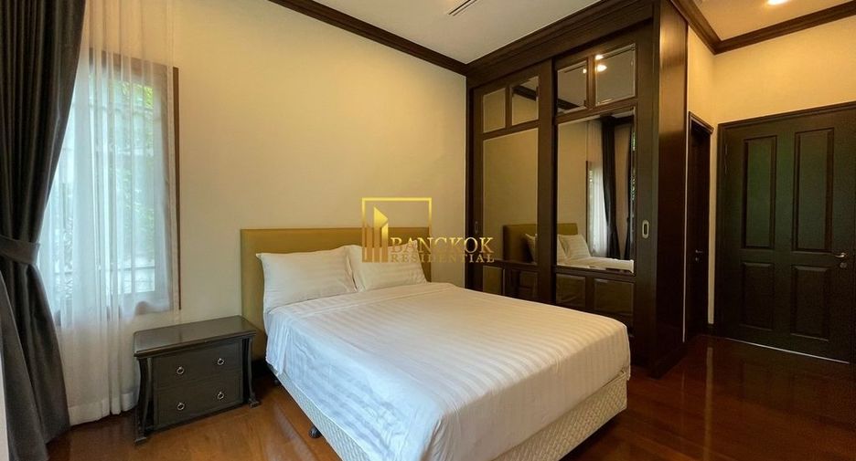 Villa zur Miete mit 4 Zimmer in Yan Nawa, Bangkok