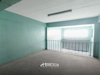 Gewerbefläche zur Miete in Huai Khwang, Bangkok