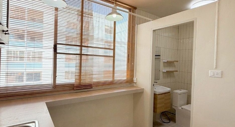 For sale 1 bed condo in Sai Mai, Bangkok