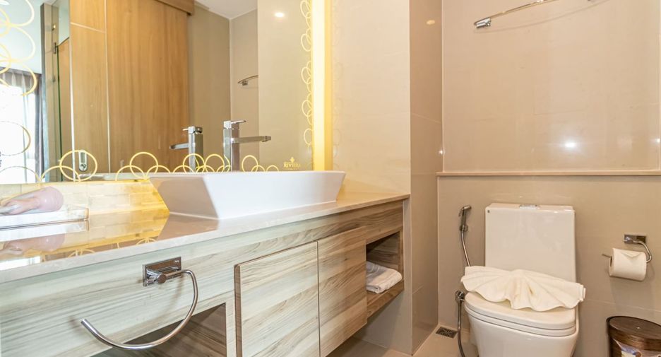 For rent 1 bed condo in Bang Lamung, Chonburi