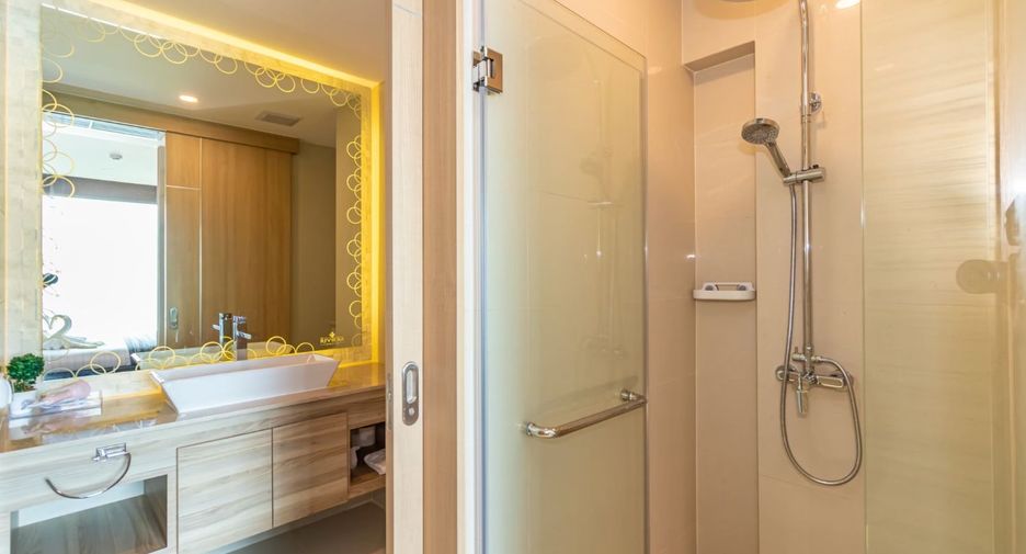 For rent 1 bed condo in Bang Lamung, Chonburi