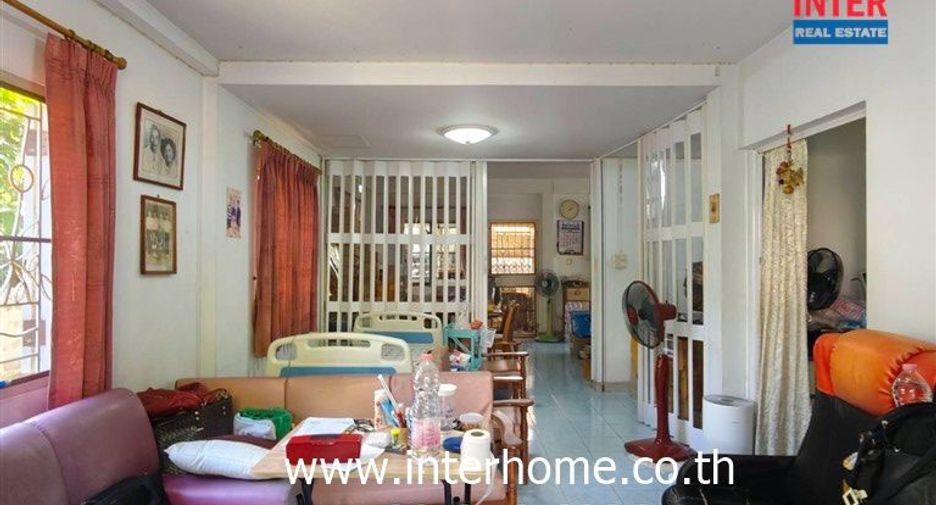 Casa en venta de 3 habitaciones en Bang Khen, Bangkok