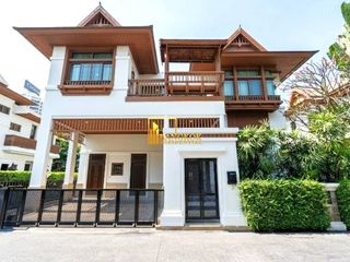 Villa zur Miete mit 4 Zimmer in Yan Nawa, Bangkok