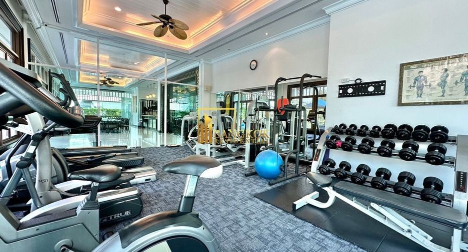 Villa zur Miete mit 4 Zimmer in Yan Nawa, Bangkok