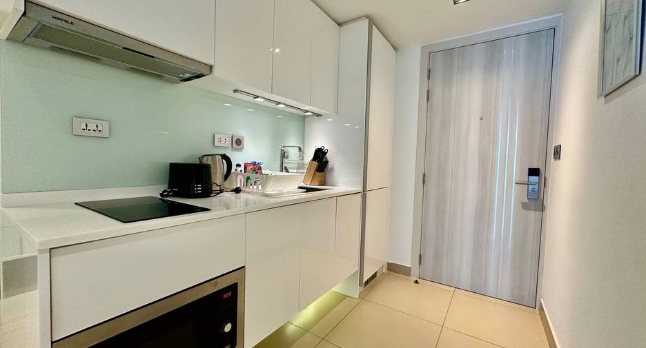 For rent 1 bed condo in Bang Lamung, Chonburi