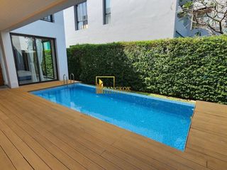 For rent 4 ベッドルーム villa in Khlong Toei, Bangkok