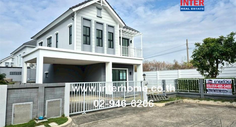 For sale 4 bedrooms house in Mueang Samut Prakan, Samut Prakan