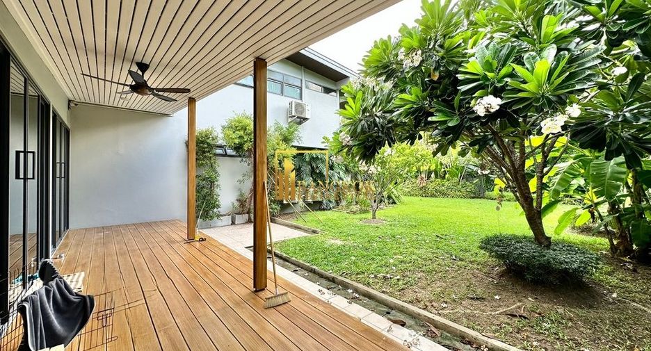 À louer 4 chambres villa à Watthana, Bangkok