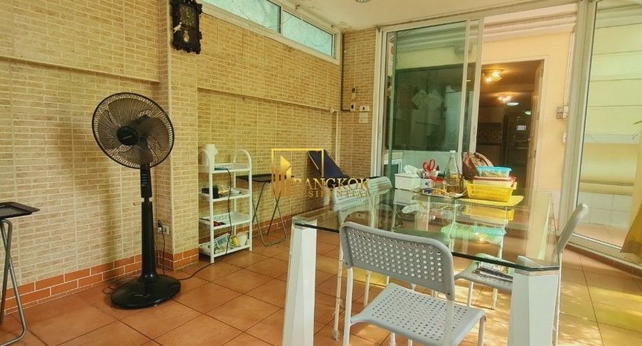 For rent 4 ベッドルーム house in Khlong Toei, Bangkok