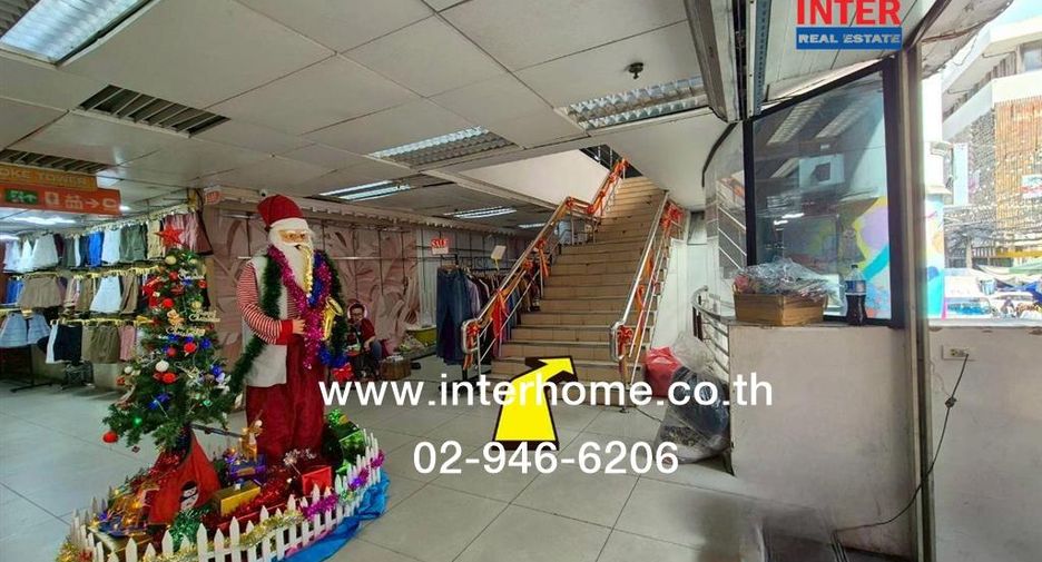For sale retail Space in Ratchathewi, Bangkok