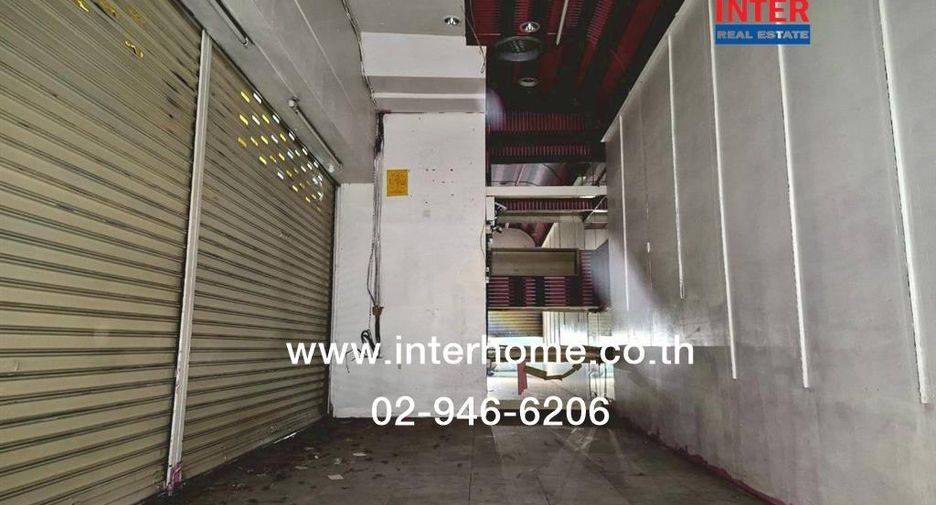 For sale retail Space in Ratchathewi, Bangkok
