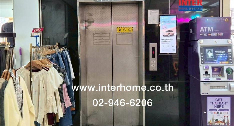For sale retail Space in Ratchathewi, Bangkok