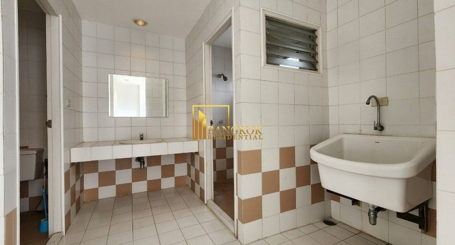 Apartment zur Miete mit 4 Zimmer in Watthana, Bangkok