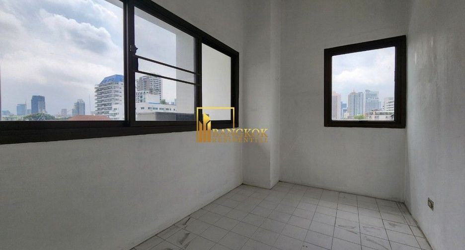 Apartment zur Miete mit 4 Zimmer in Watthana, Bangkok