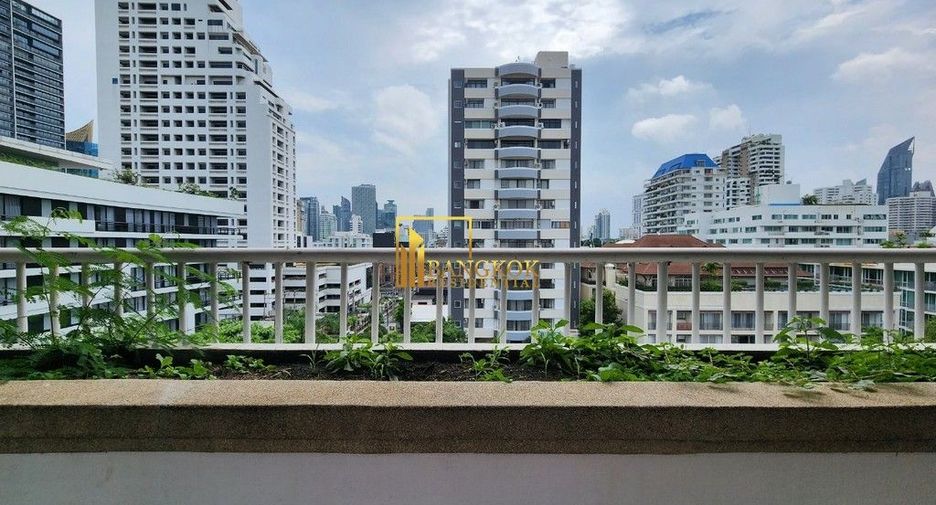 Apartment zur Miete mit 4 Zimmer in Watthana, Bangkok