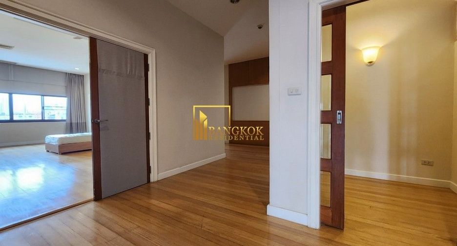 Apartment zur Miete mit 4 Zimmer in Watthana, Bangkok