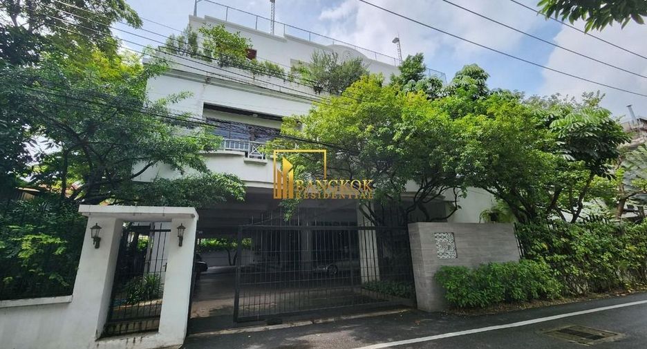 Apartment zur Miete mit 4 Zimmer in Watthana, Bangkok