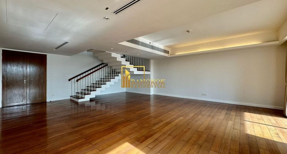 For rent and for sale 4 bedrooms condo in Yan Nawa, Bangkok