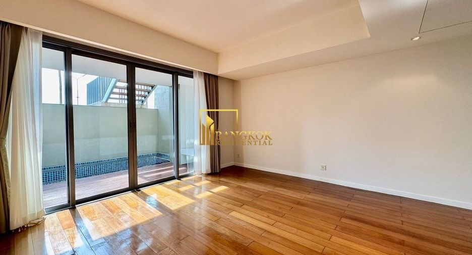 For rent and for sale 4 bedrooms condo in Yan Nawa, Bangkok