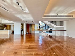 For rent and for sale 4 bedrooms condo in Yan Nawa, Bangkok