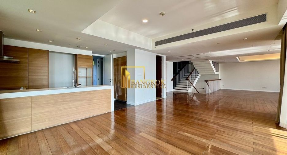 For rent and for sale 4 bedrooms condo in Yan Nawa, Bangkok