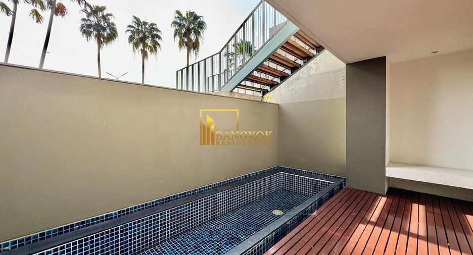For rent and for sale 4 bedrooms condo in Yan Nawa, Bangkok