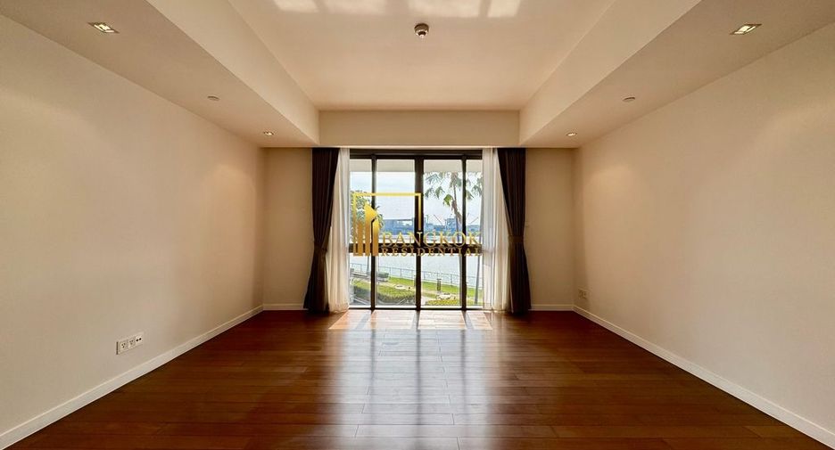 For rent and for sale 4 bedrooms condo in Yan Nawa, Bangkok