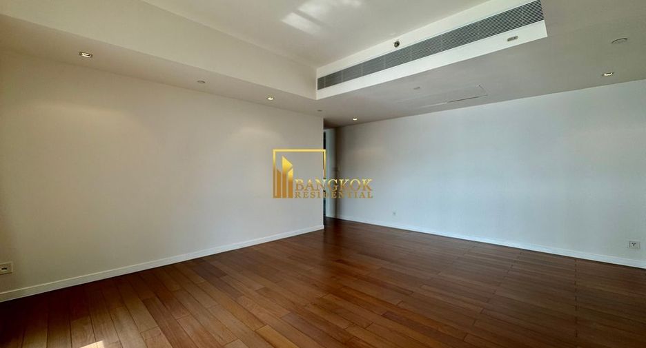 For rent and for sale 4 bedrooms condo in Yan Nawa, Bangkok