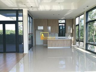 出租 3 卧室 公寓 在 Watthana, 曼谷