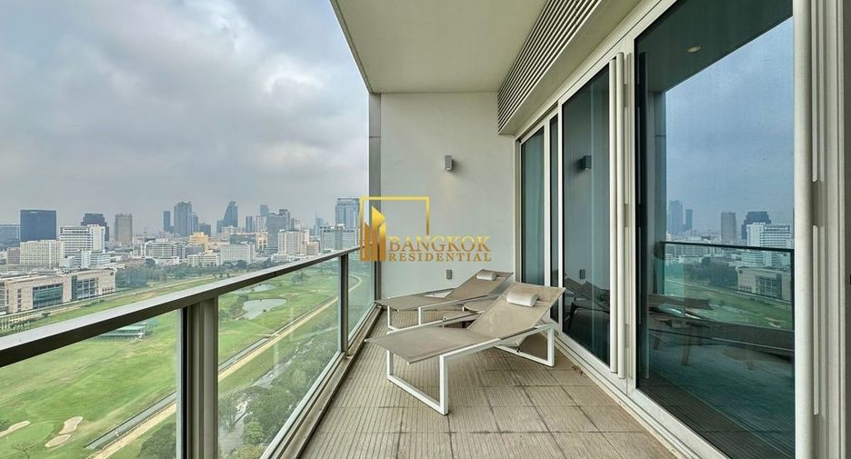 Condo en alquiler de 3 habitaciones en Pathum Wan, Bangkok