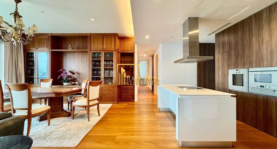 Condo en alquiler de 3 habitaciones en Pathum Wan, Bangkok
