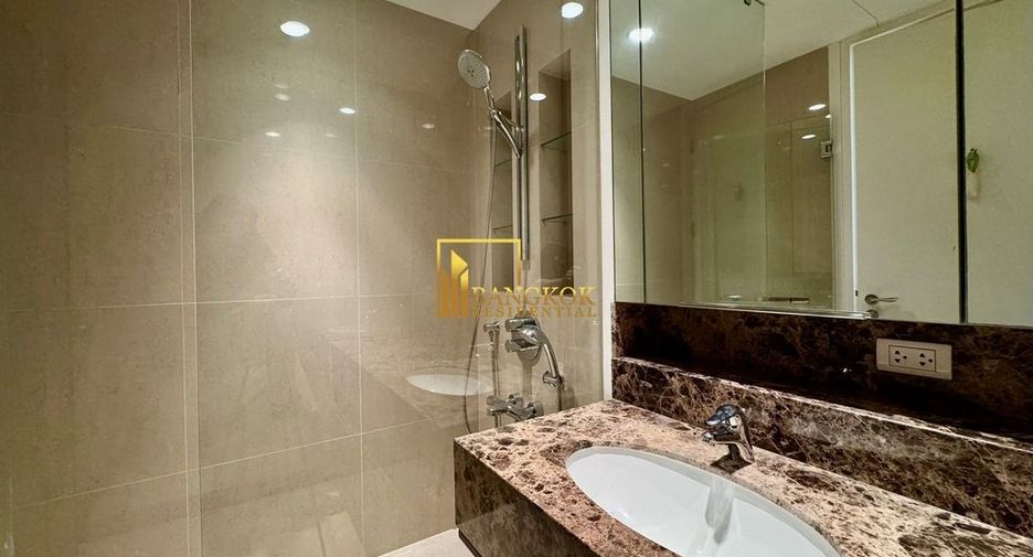 Condo en alquiler de 3 habitaciones en Pathum Wan, Bangkok
