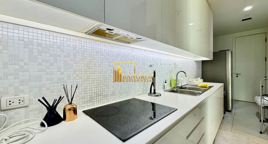 Condo en alquiler de 3 habitaciones en Pathum Wan, Bangkok